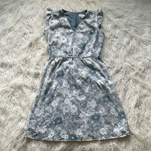 loft floral tie-back ruffle sleeve‎ v-neck dress